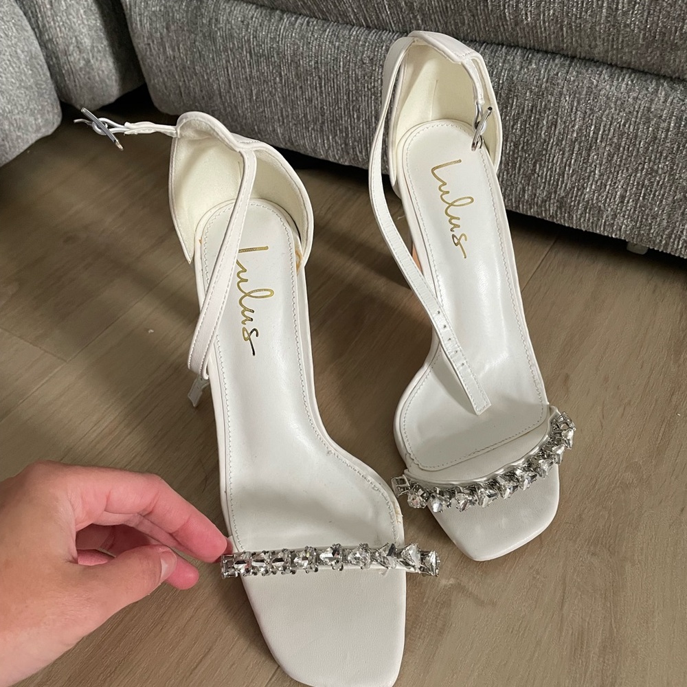 Lulu's Elegant White Heels with Silver Details
